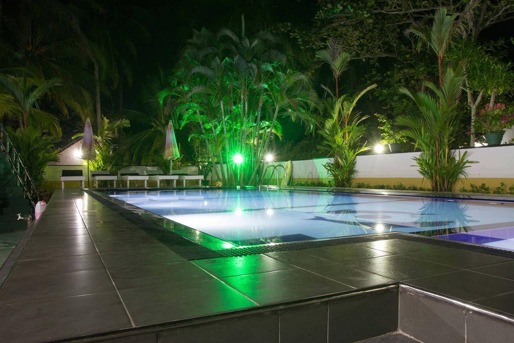 The Oasis Villa Hikkaduwa Exterior photo